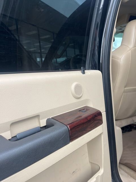 Used 2008 Ford F250 FX4 image 9