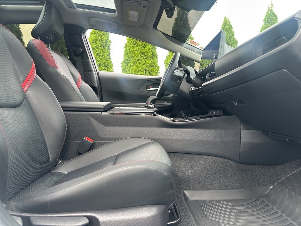 Certified 2025 Toyota Prius Plug-In Hybrid w/ Limited Premium Package image 34