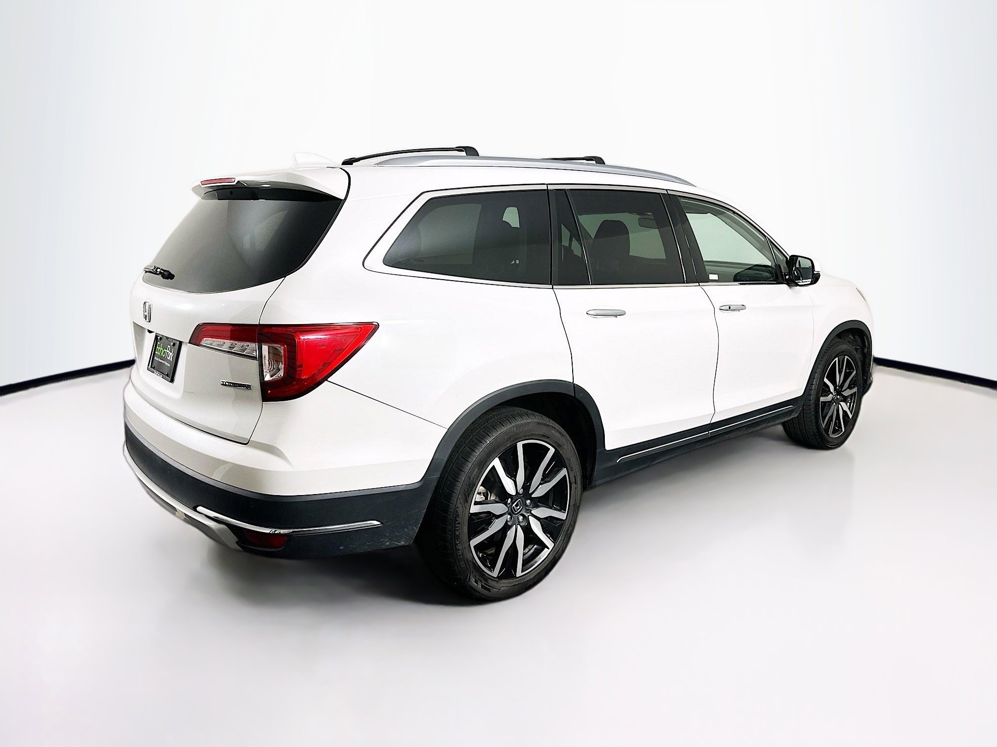 Used 2021 Honda Pilot Touring image 9