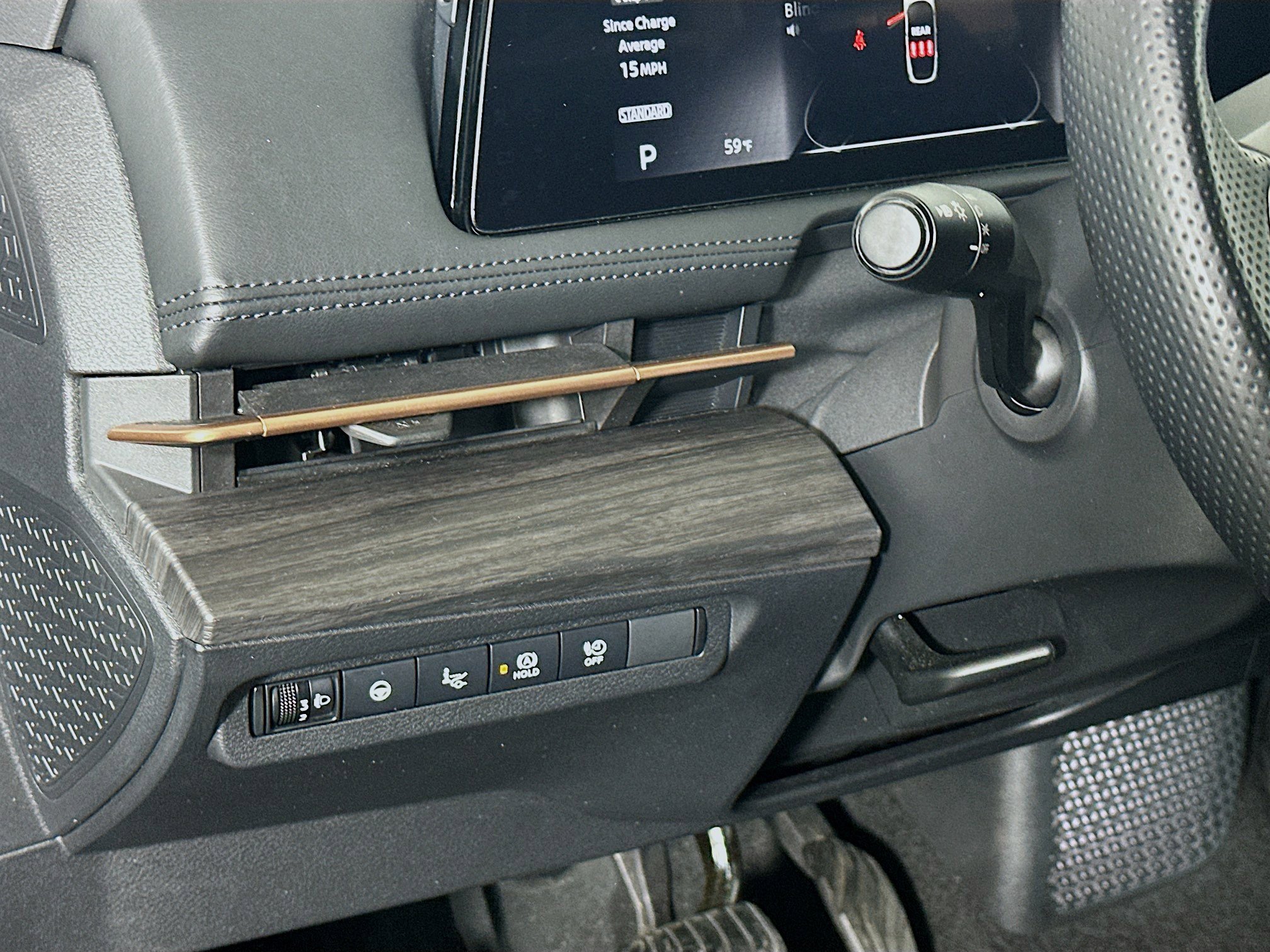 Used 2023 Nissan Ariya FWD image 17