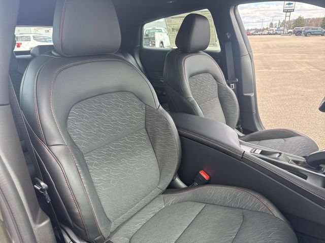 New 2026 Dodge Charger R/T w/ Driver Convenience Group AWD/4WD image 31