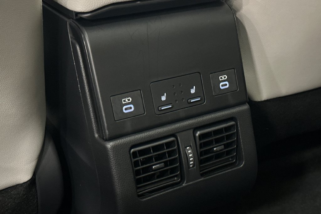 Used 2023 Toyota bZ4X AWD w/ Weather Package image 14