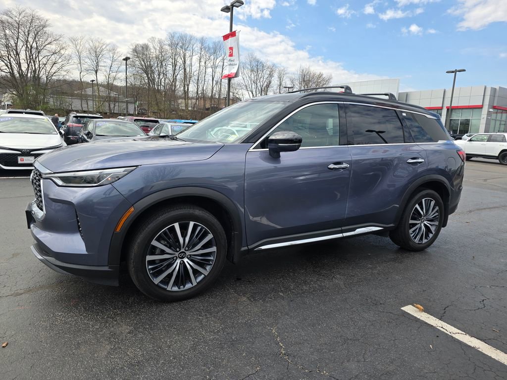 Used 2023 INFINITI QX60 Autograph w/ Cargo Package AWD/4WD image 3