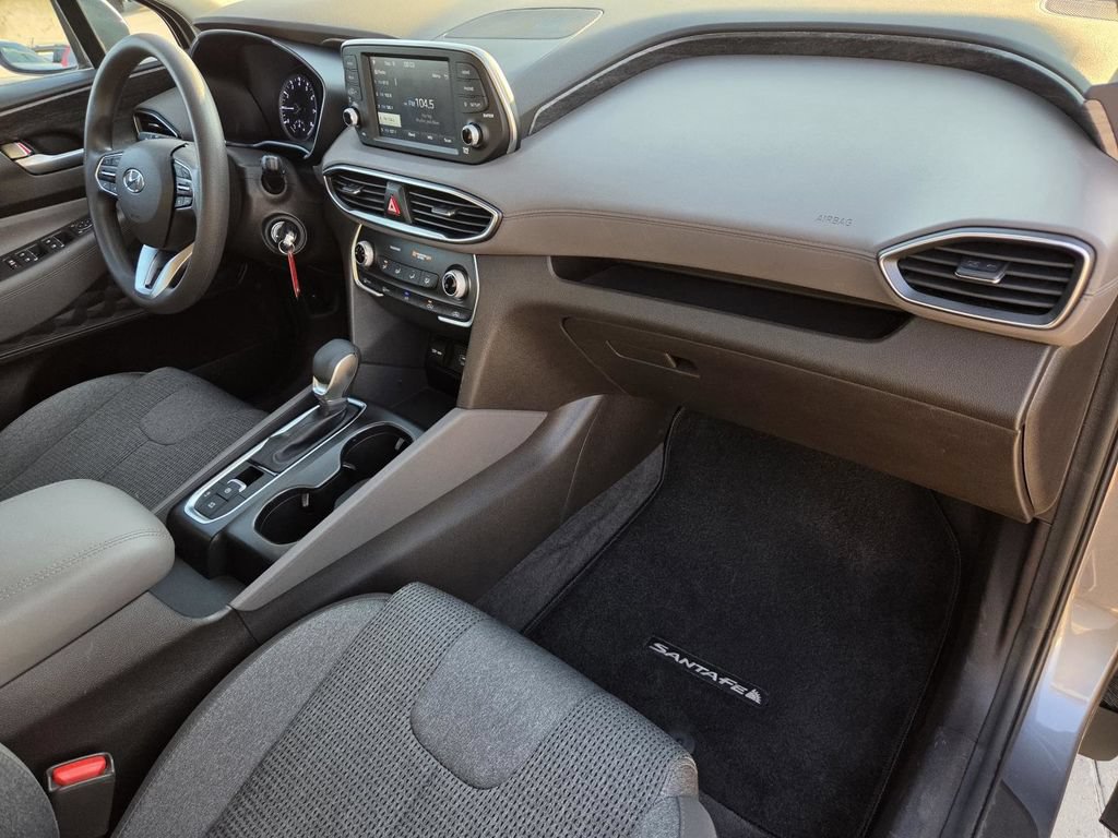 Used 2019 Hyundai Santa Fe SE FWD image 7