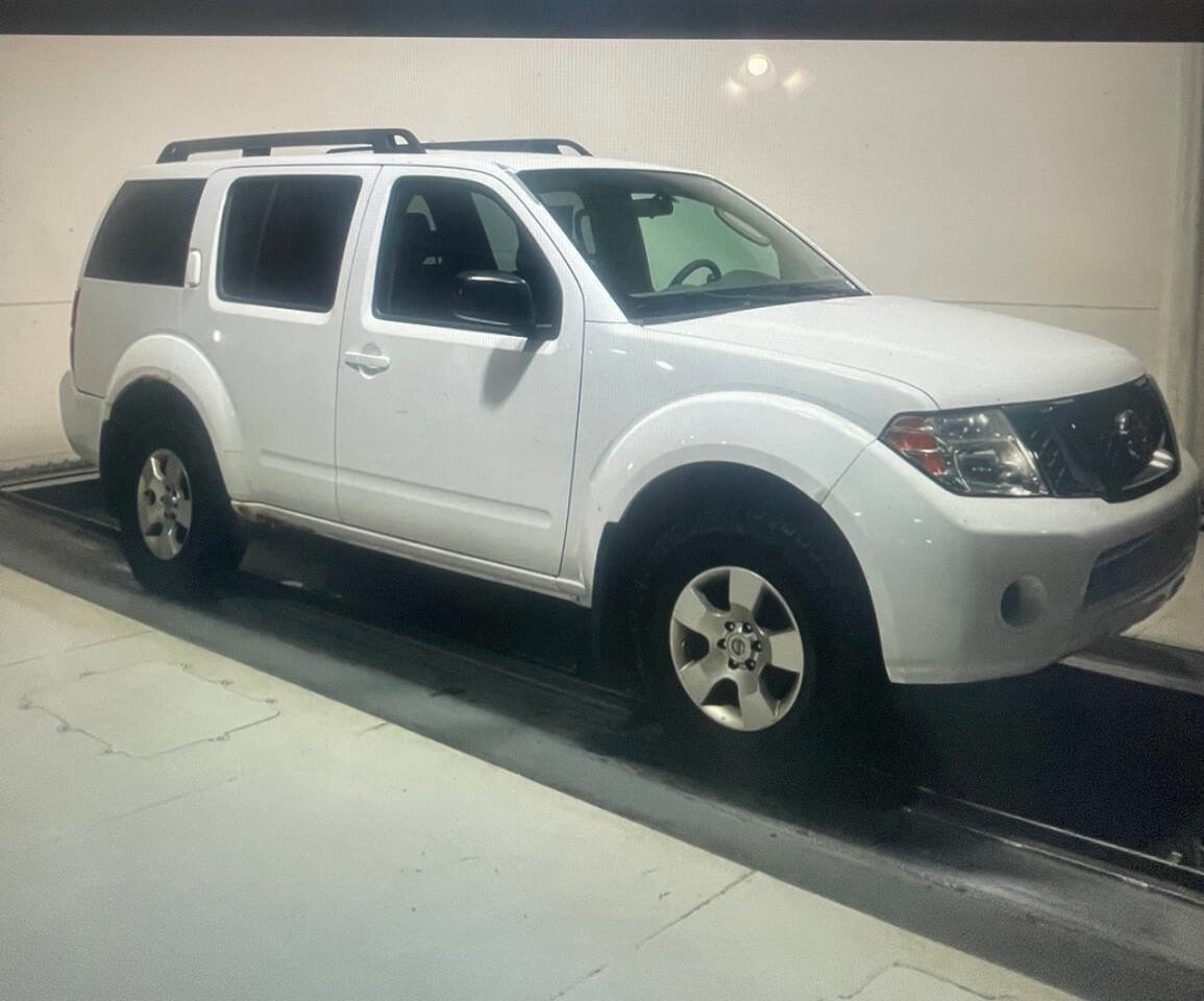 Used 2010 Nissan Pathfinder S AWD/4WD image 6