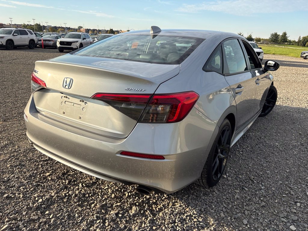 Used 2023 Honda Civic Sport image 10