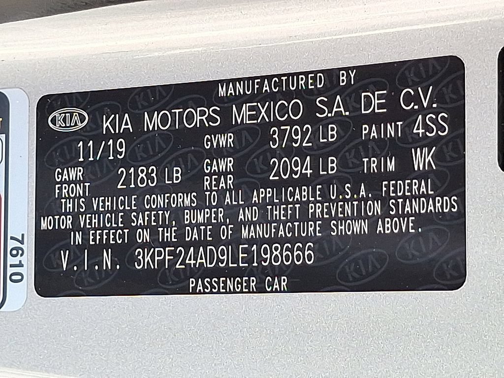Used 2020 Kia Forte LXS FWD image 23