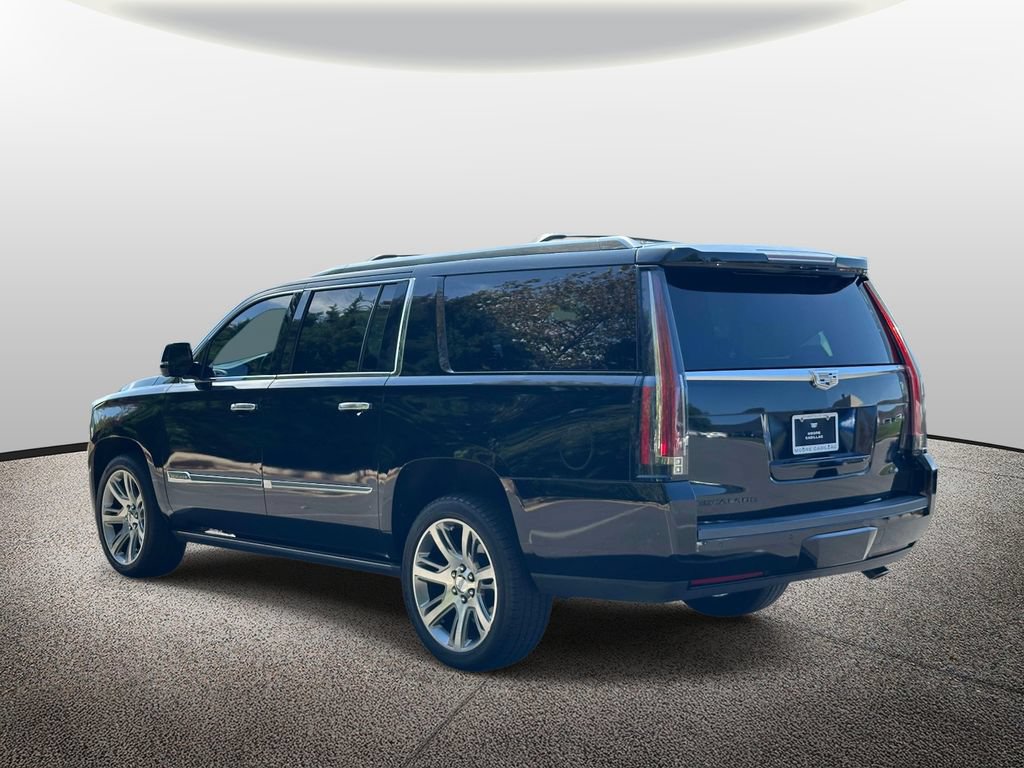 Used 2016 Cadillac Escalade ESV Premium AWD/4WD image 4