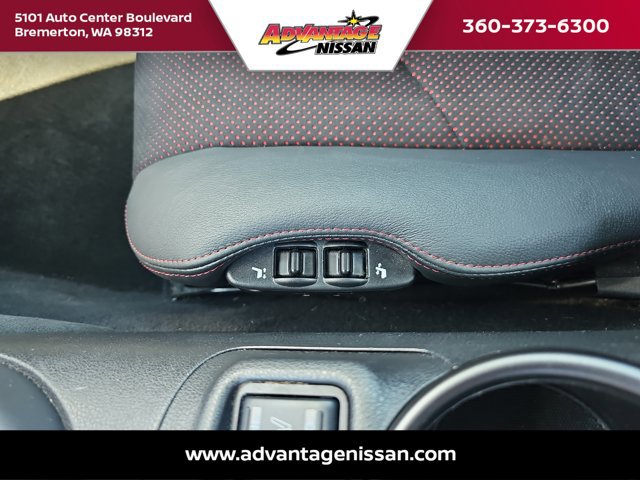 Used 2020 Nissan 370Z w/ Sport Package image 13