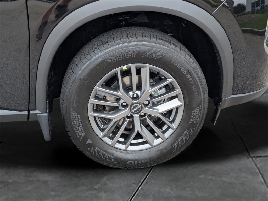 New 2026 Nissan Rogue S image 11