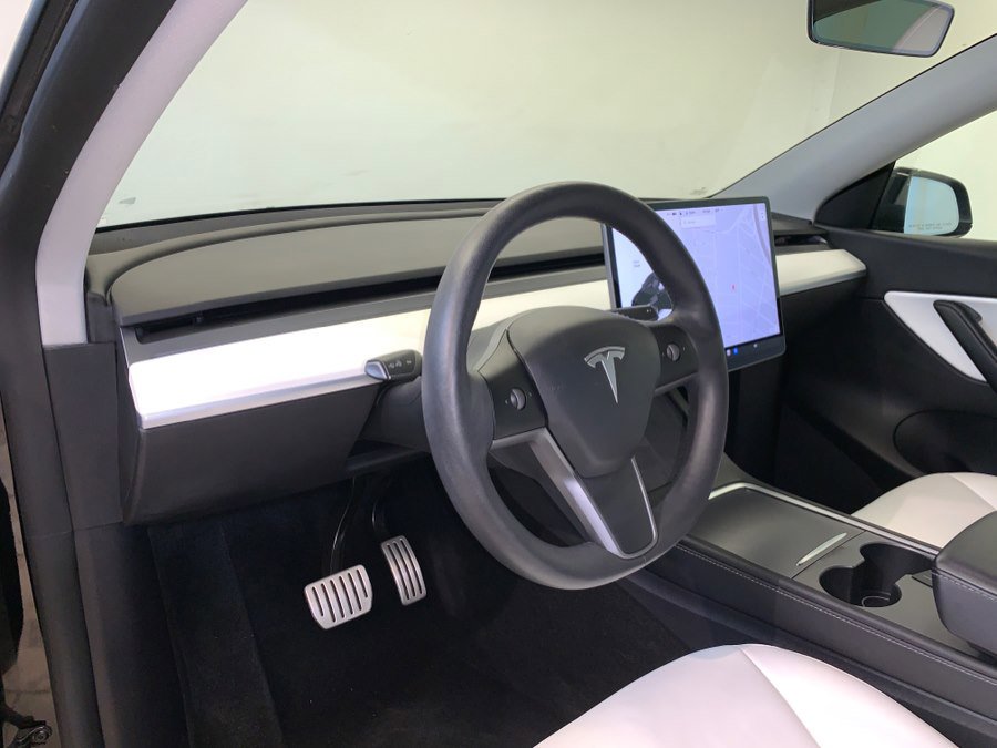 Used 2021 Tesla Model Y Performance AWD/4WD image 15