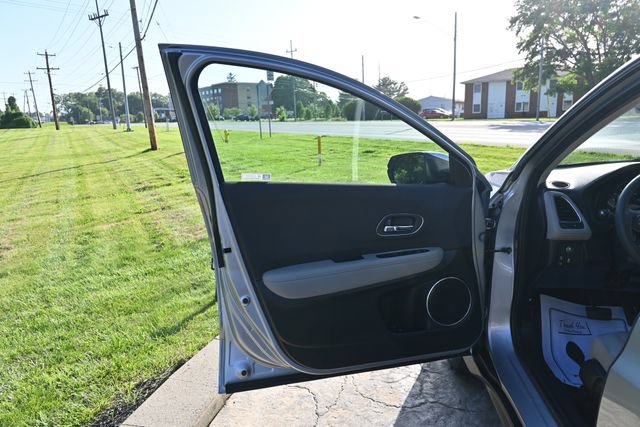 Used 2019 Honda HR-V EX image 25