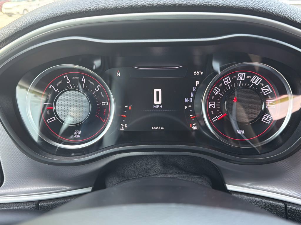 Used 2022 Dodge Challenger GT image 24