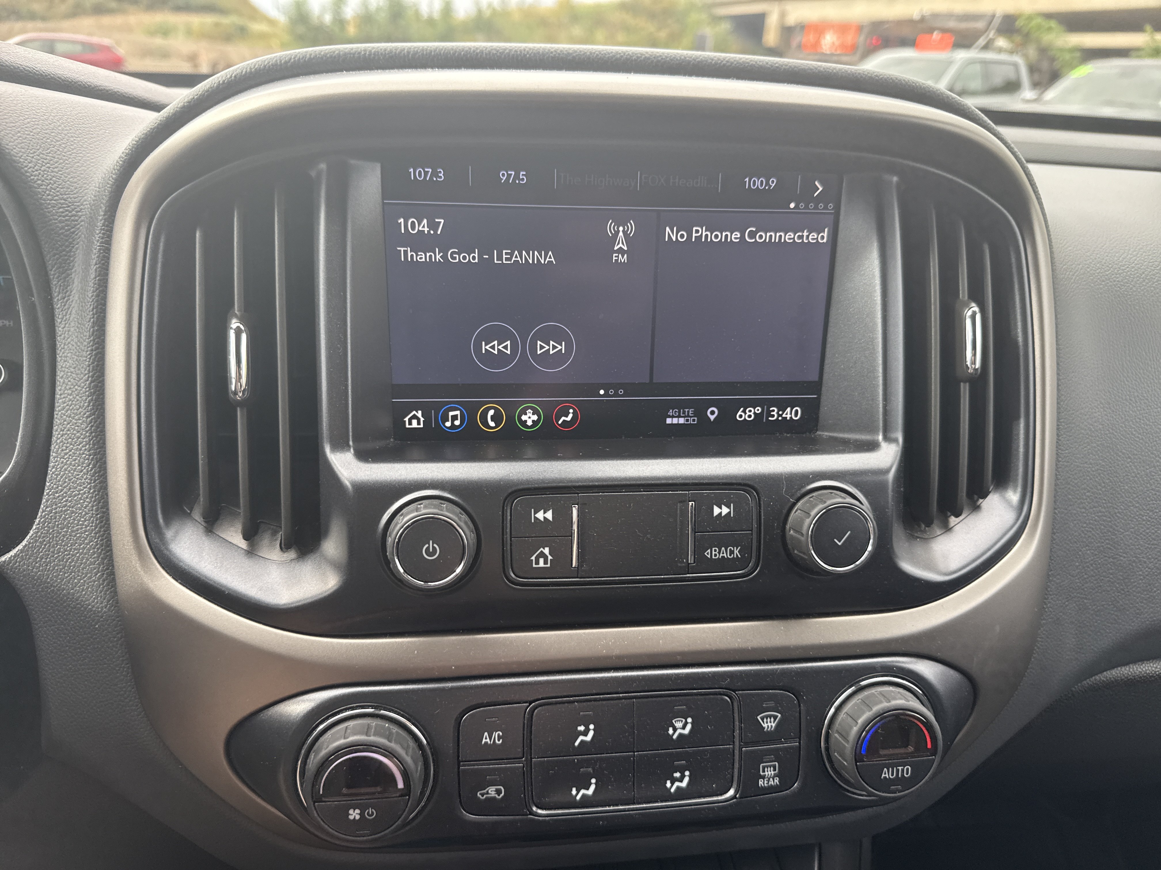 Used 2019 Chevrolet Colorado Z71 AWD/4WD image 25