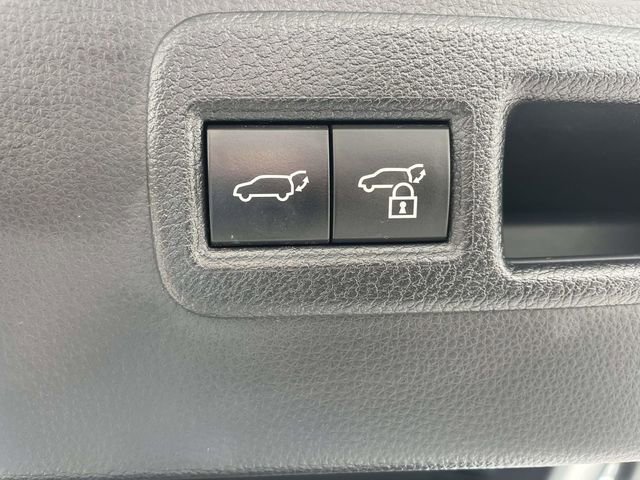 Used 2024 Toyota Venza Limited AWD/4WD image 9