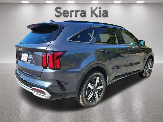 Used 2023 Kia Sorento S FWD image 5