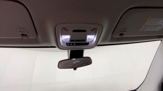 Used 2020 Chevrolet Traverse LT FWD image 37