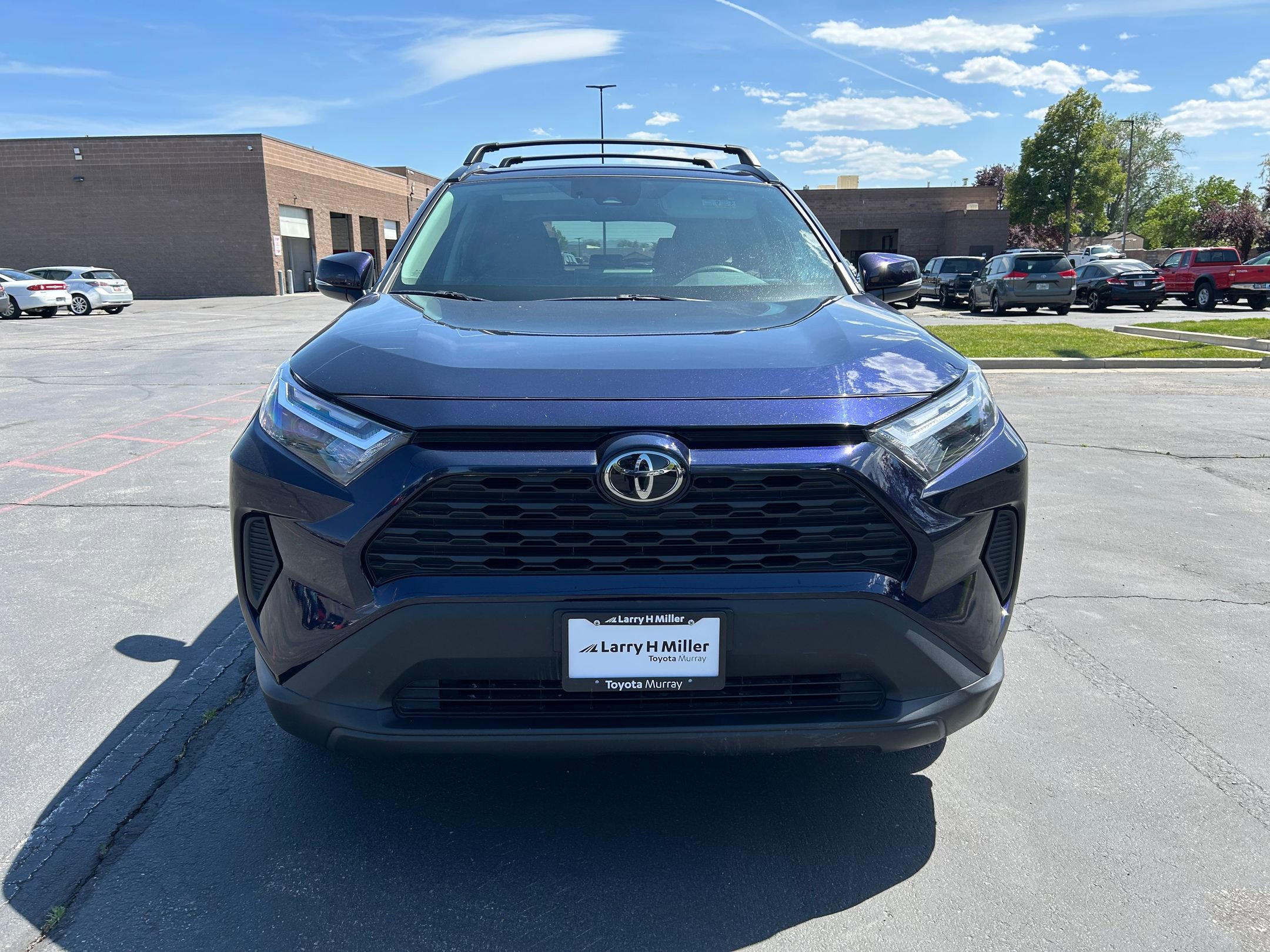 Used 2023 Toyota RAV4 XLE w/ Convenience Package AWD/4WD image 9