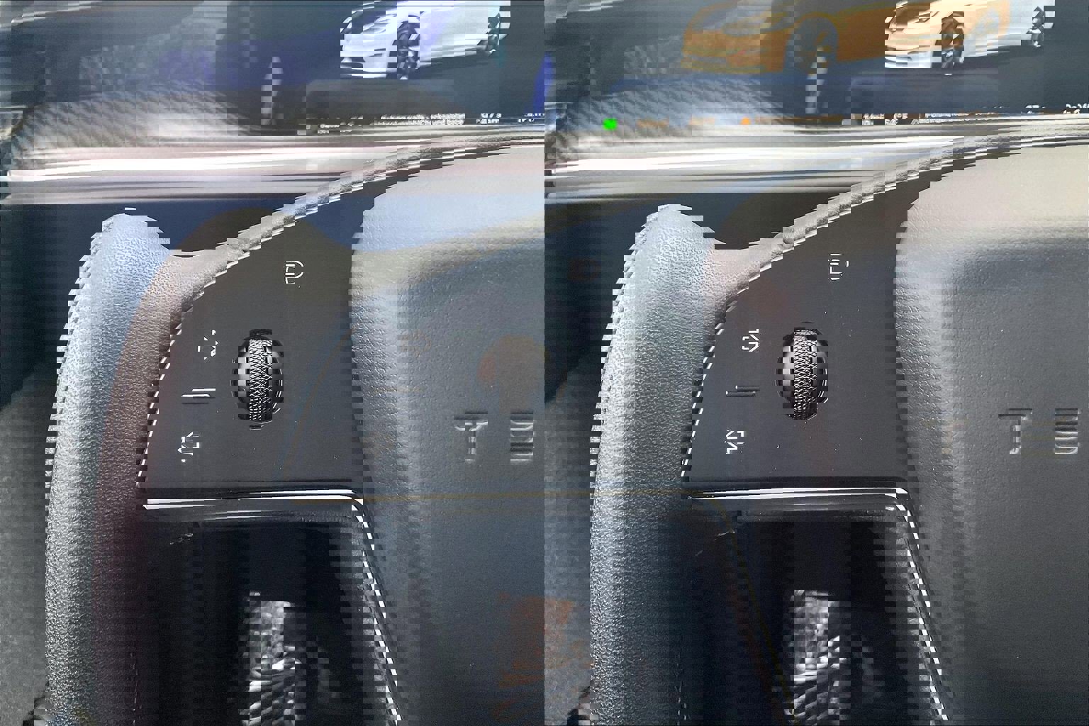 Used 2021 Tesla Model S Plaid image 22