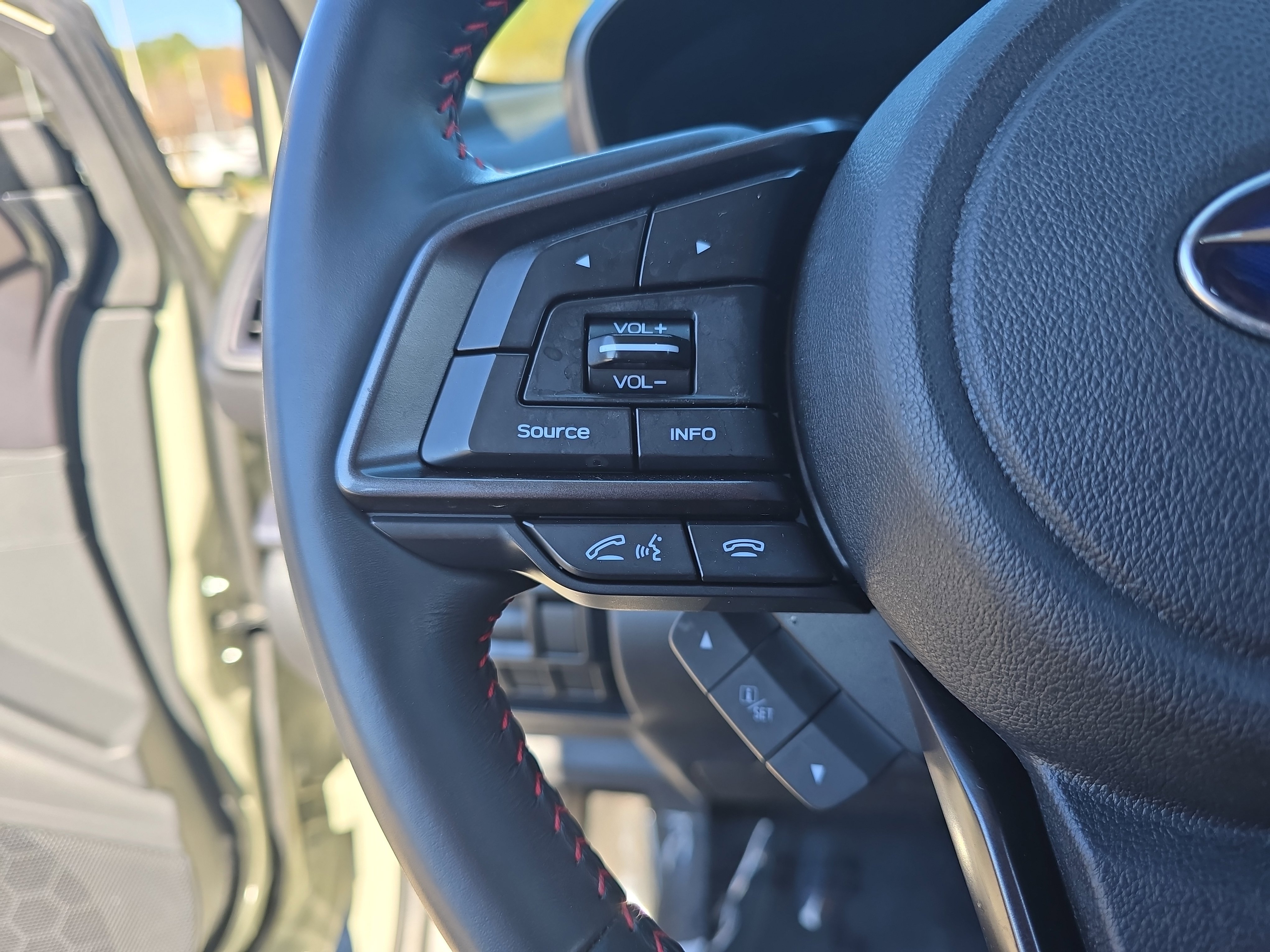 Used 2023 Subaru Crosstrek 2.0i Premium w/ Special Edition image 16