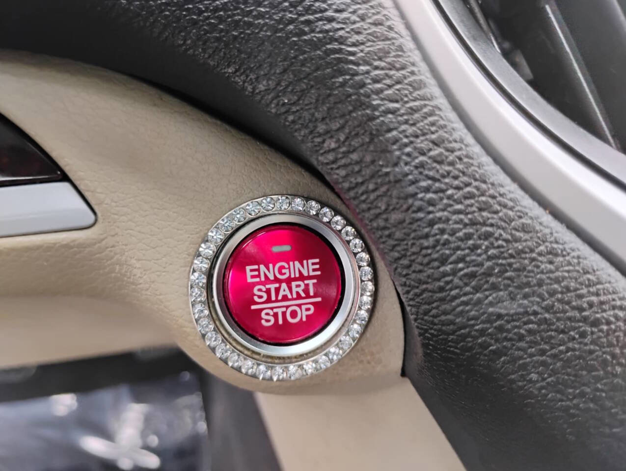 Used 2020 Acura TLX image 18