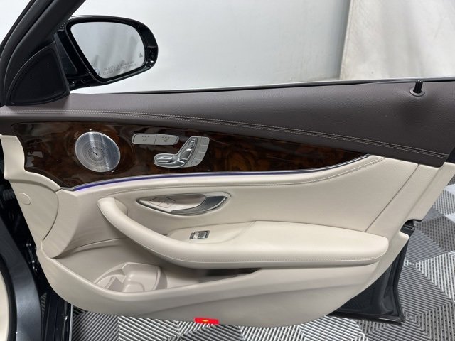 Used 2020 Mercedes-Benz E 350 4MATIC Sedan image 31
