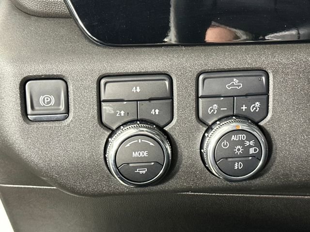 Used 2025 GMC Sierra 2500 SLE w/ SLE Value Package; image 19