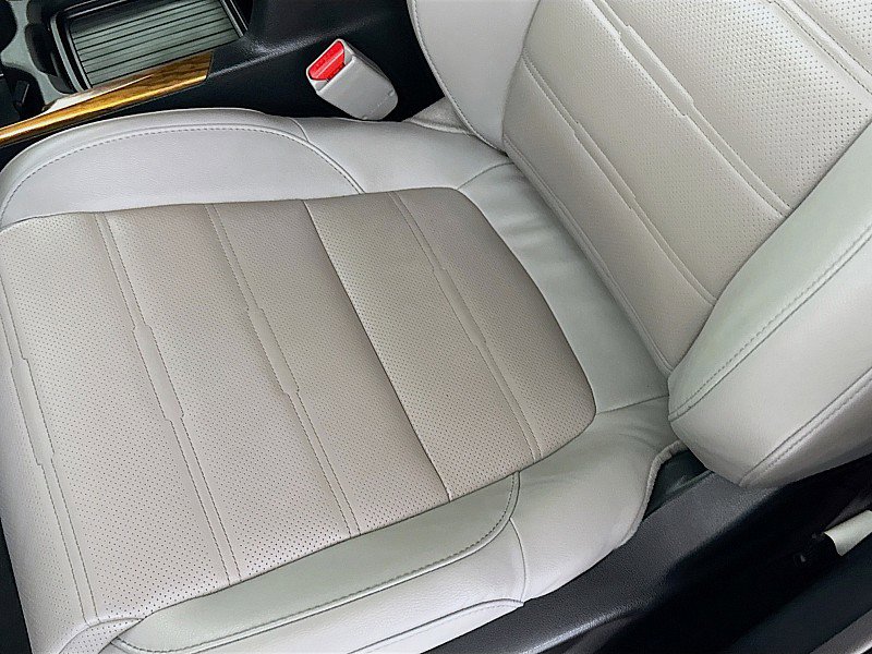 Used 2020 Honda CR-V Touring image 21