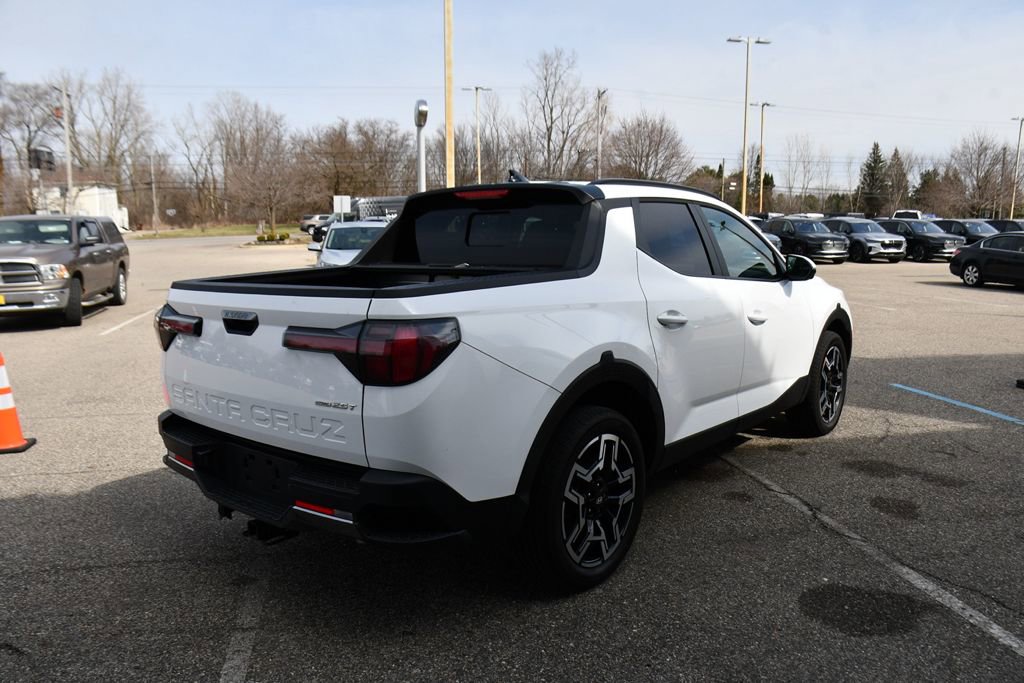 Used 2025 Hyundai Santa Cruz Limited image 6