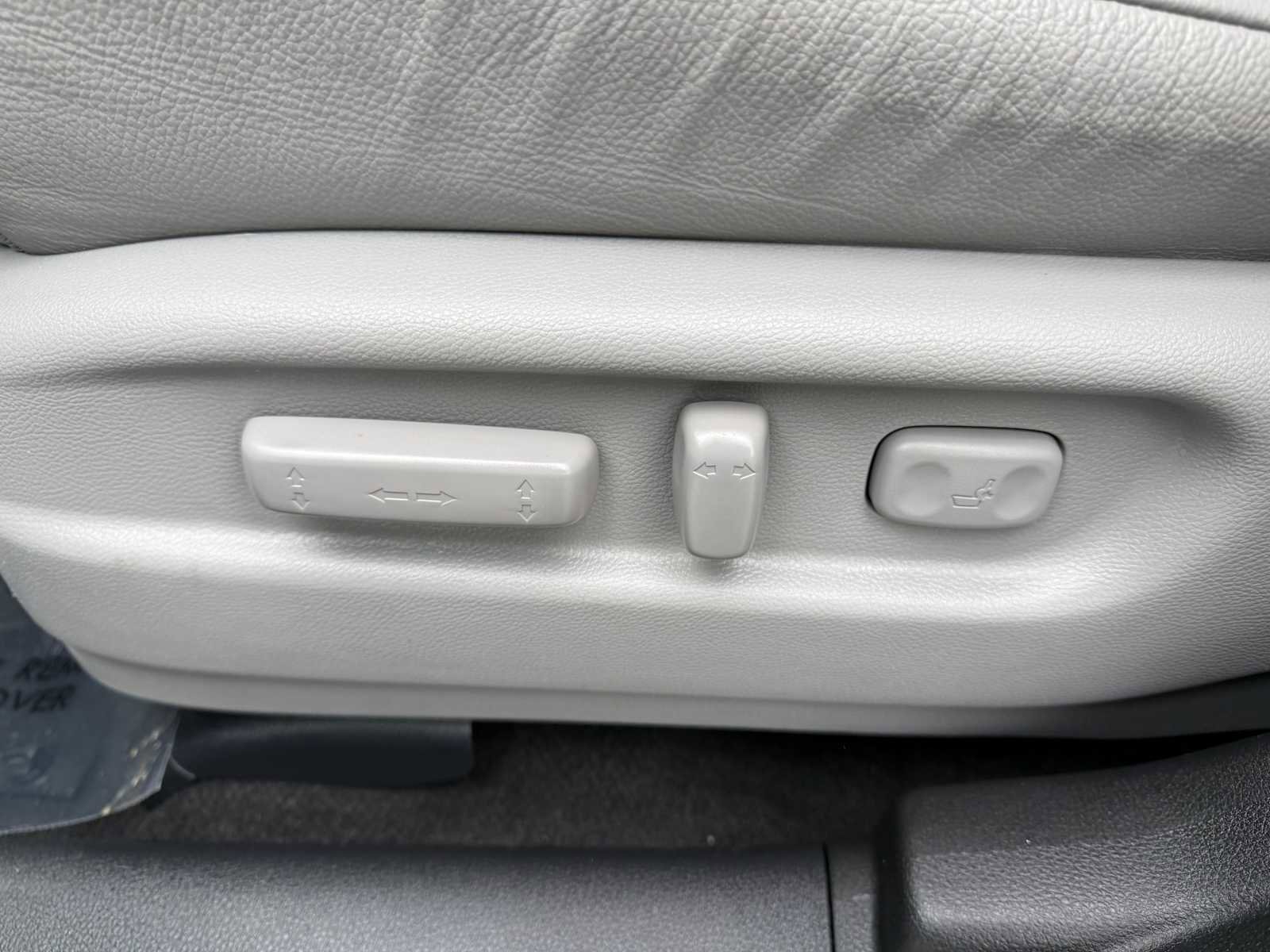 Used 2023 Honda Passport EX-L image 17