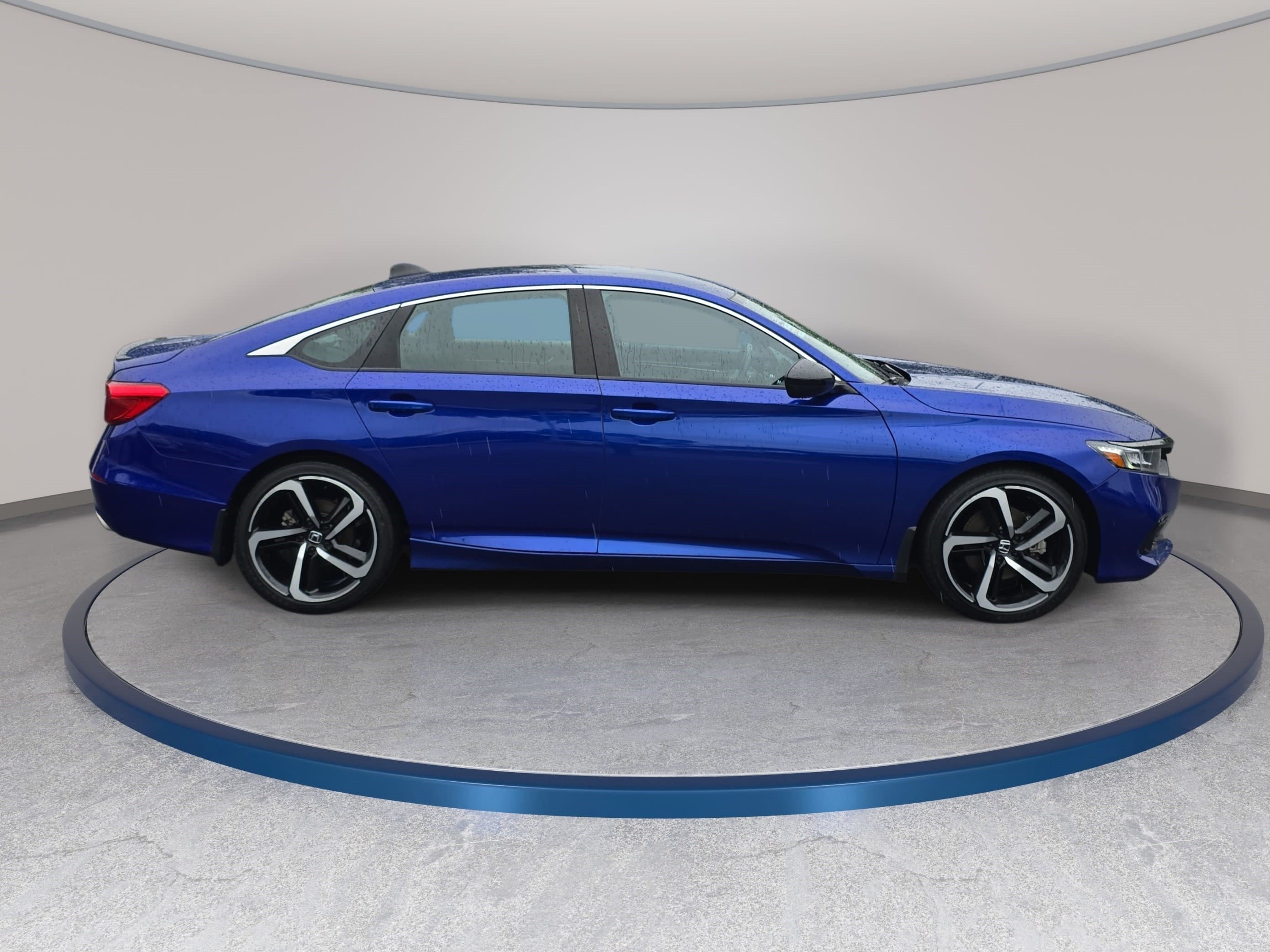 Used 2022 Honda Accord Sport image 4