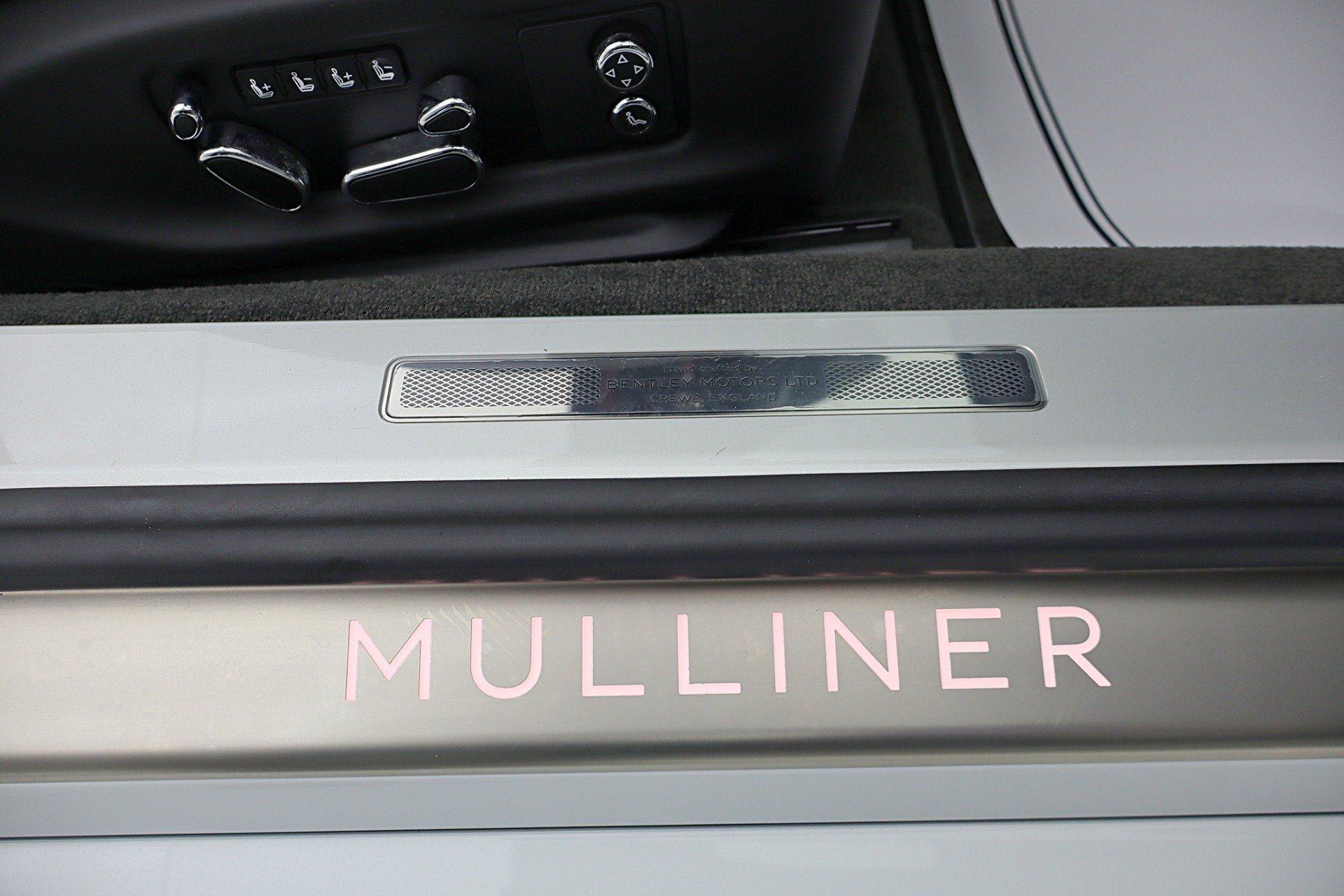 Certified 2022 Bentley Continental GT Mulliner AWD/4WD image 44