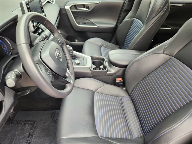 Used 2021 Toyota RAV4 XSE image 9
