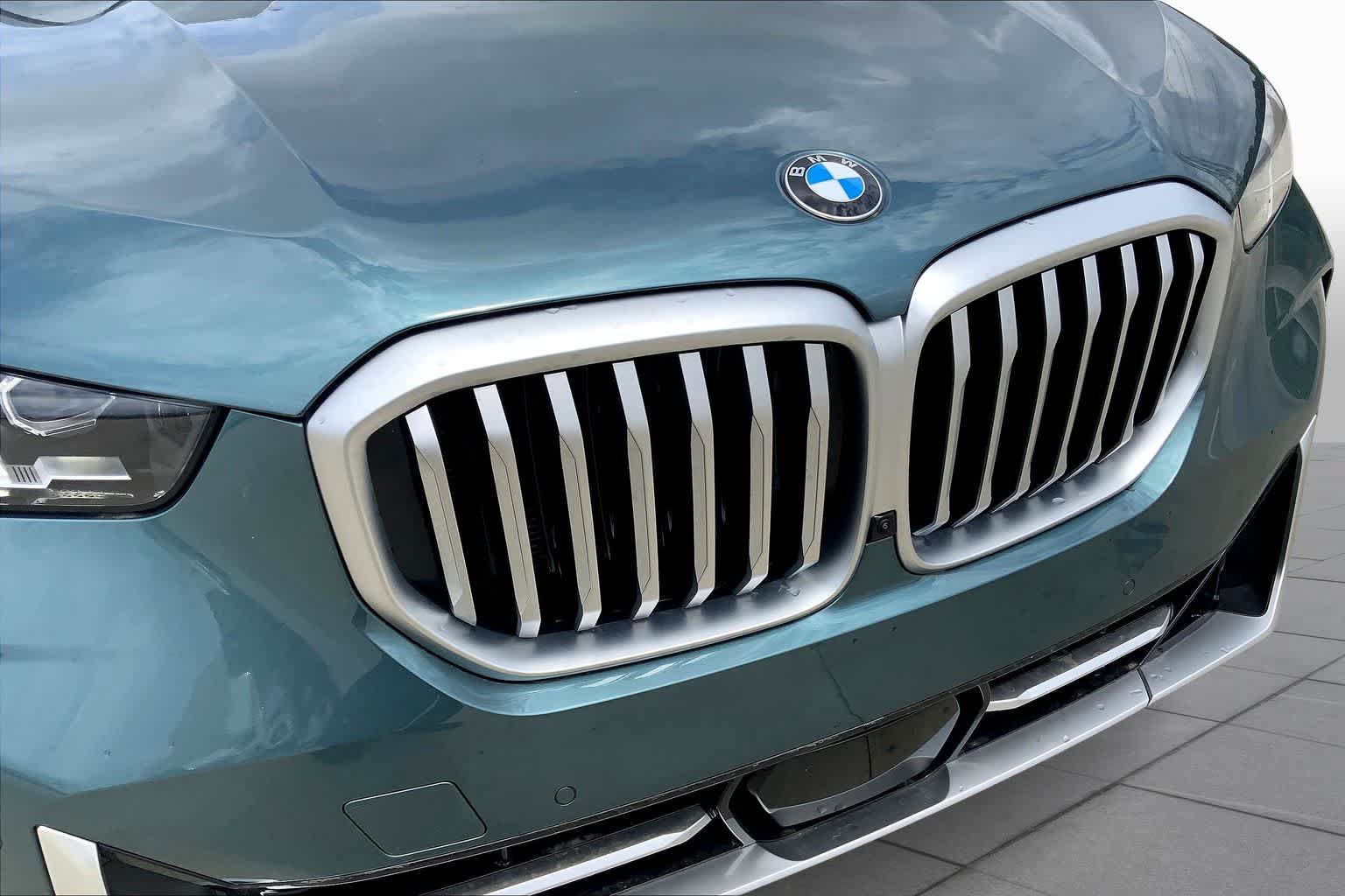 Used 2026 BMW X5 sDrive40i w/ Premium Package RWD image 29