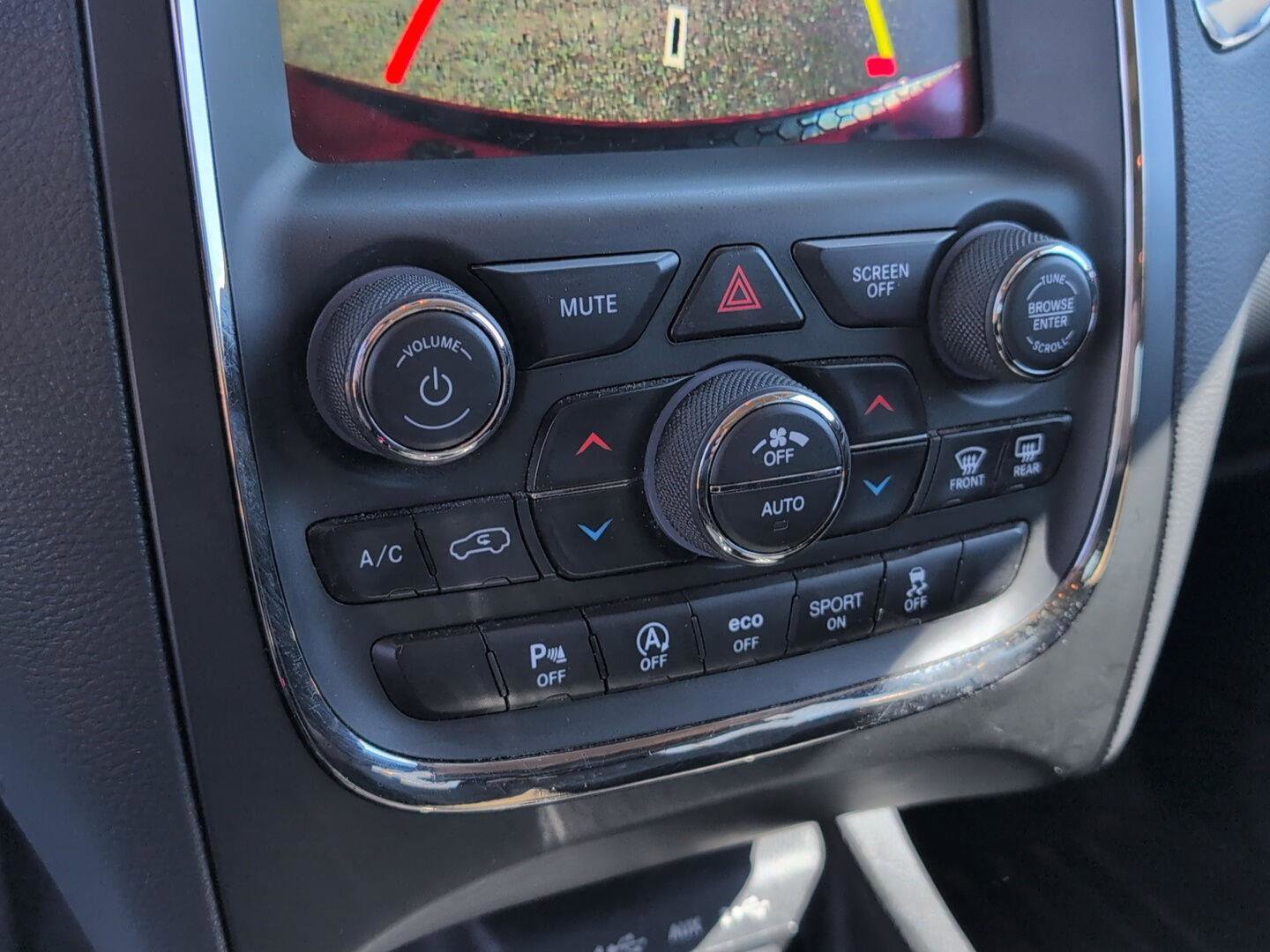 Used 2018 Dodge Durango GT image 26