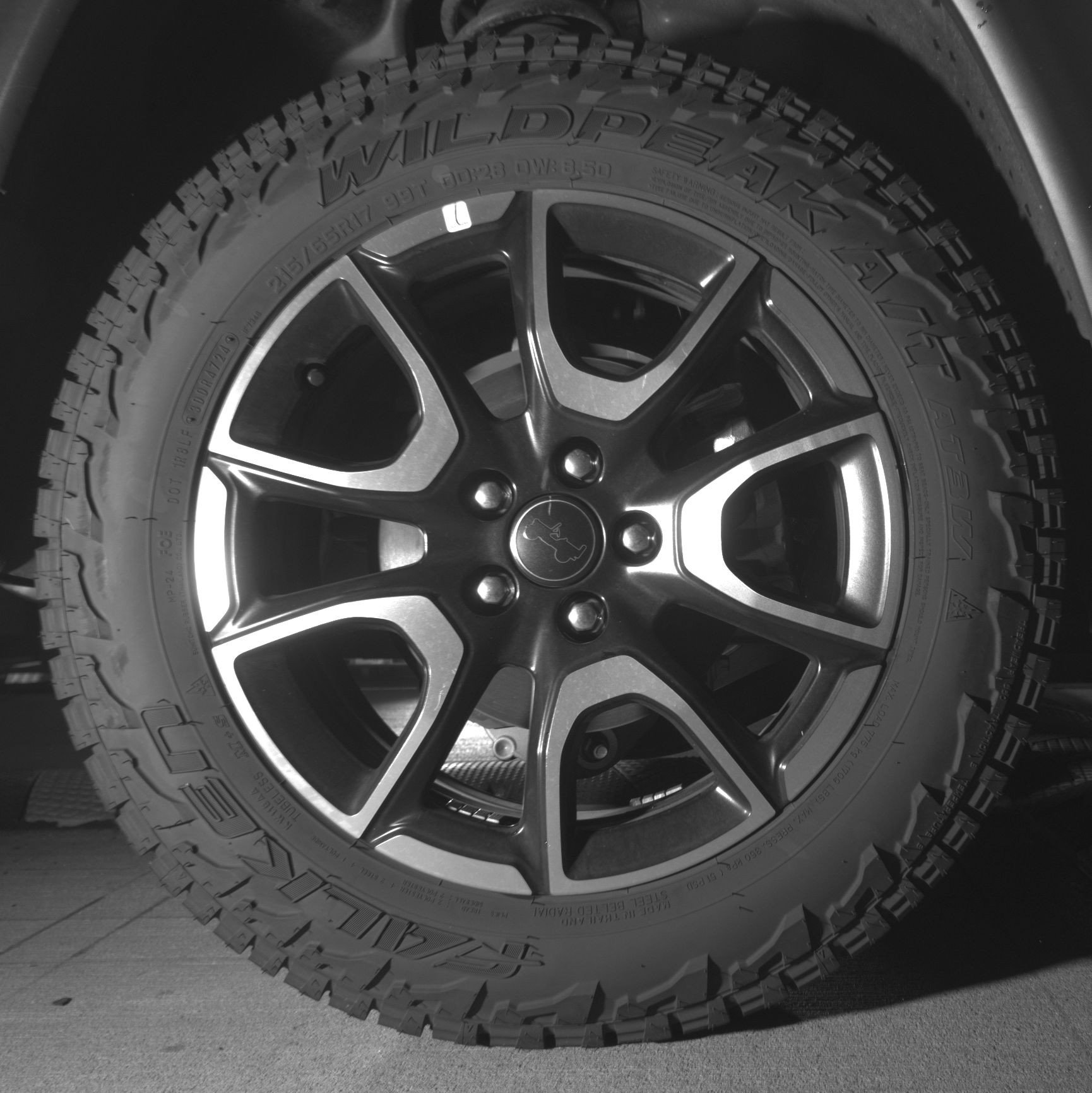 Used 2025 Jeep Compass Trailhawk AWD/4WD image 15