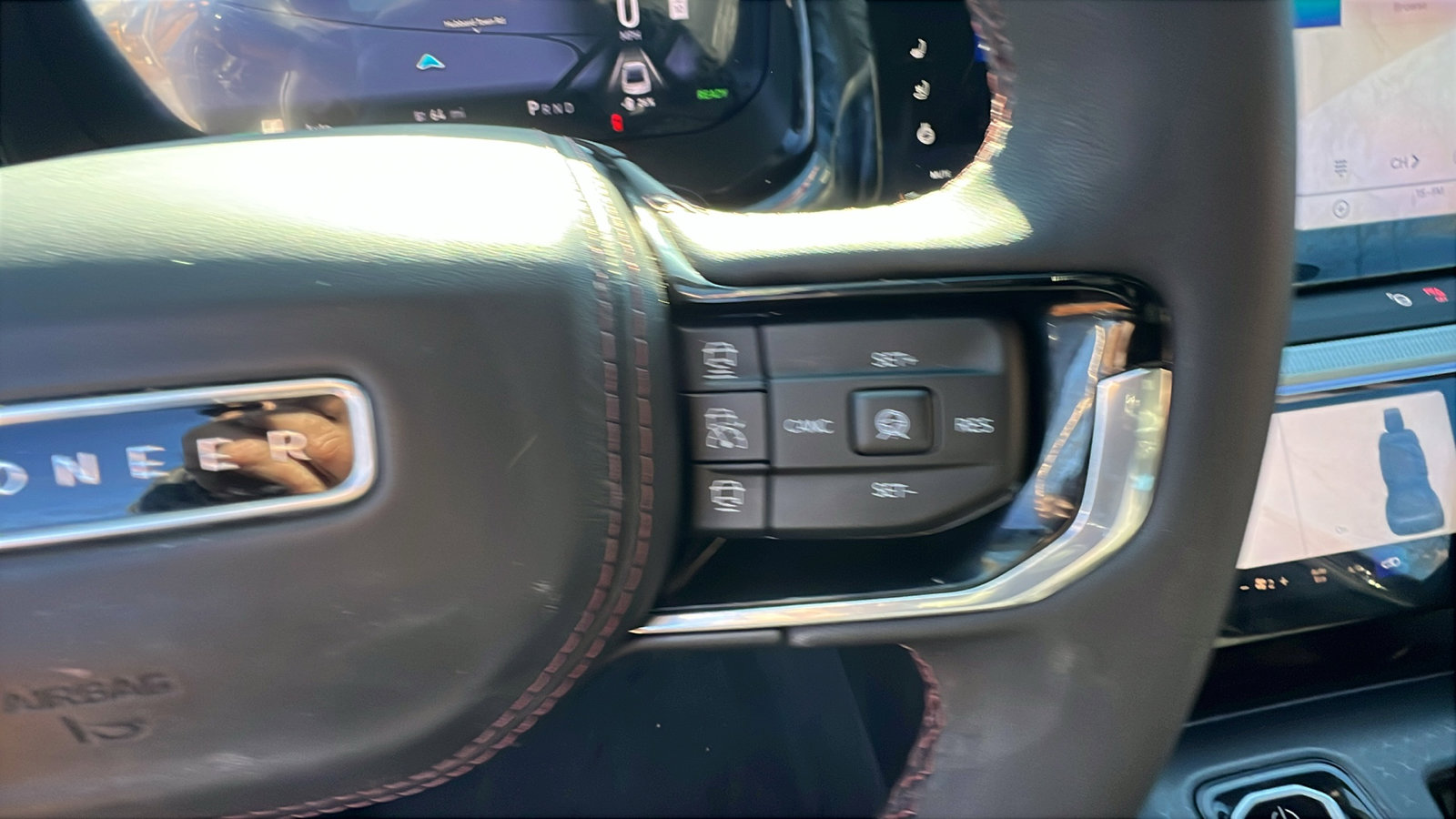 Used 2024 Jeep Wagoneer Launch Edition image 29