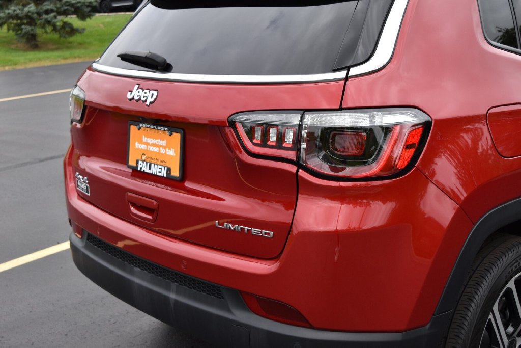 Certified 2025 Jeep Compass Limited AWD/4WD image 7