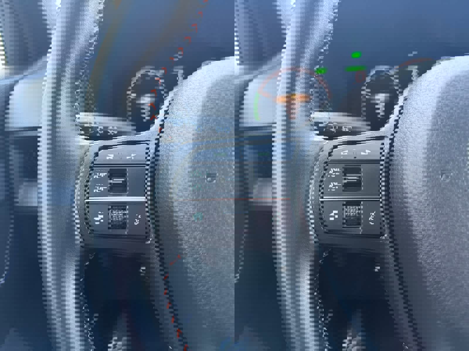 Used 2025 Honda CR-V Sport-L image 22