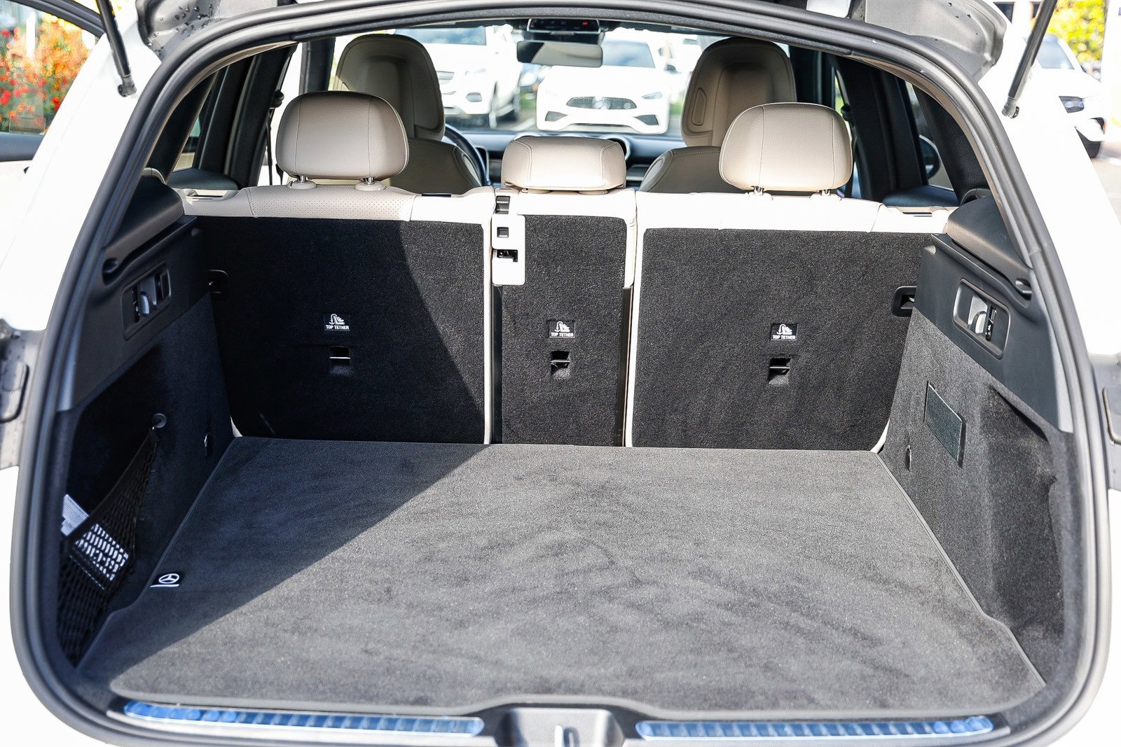 Certified 2025 Mercedes-Benz GLC 300 image 25