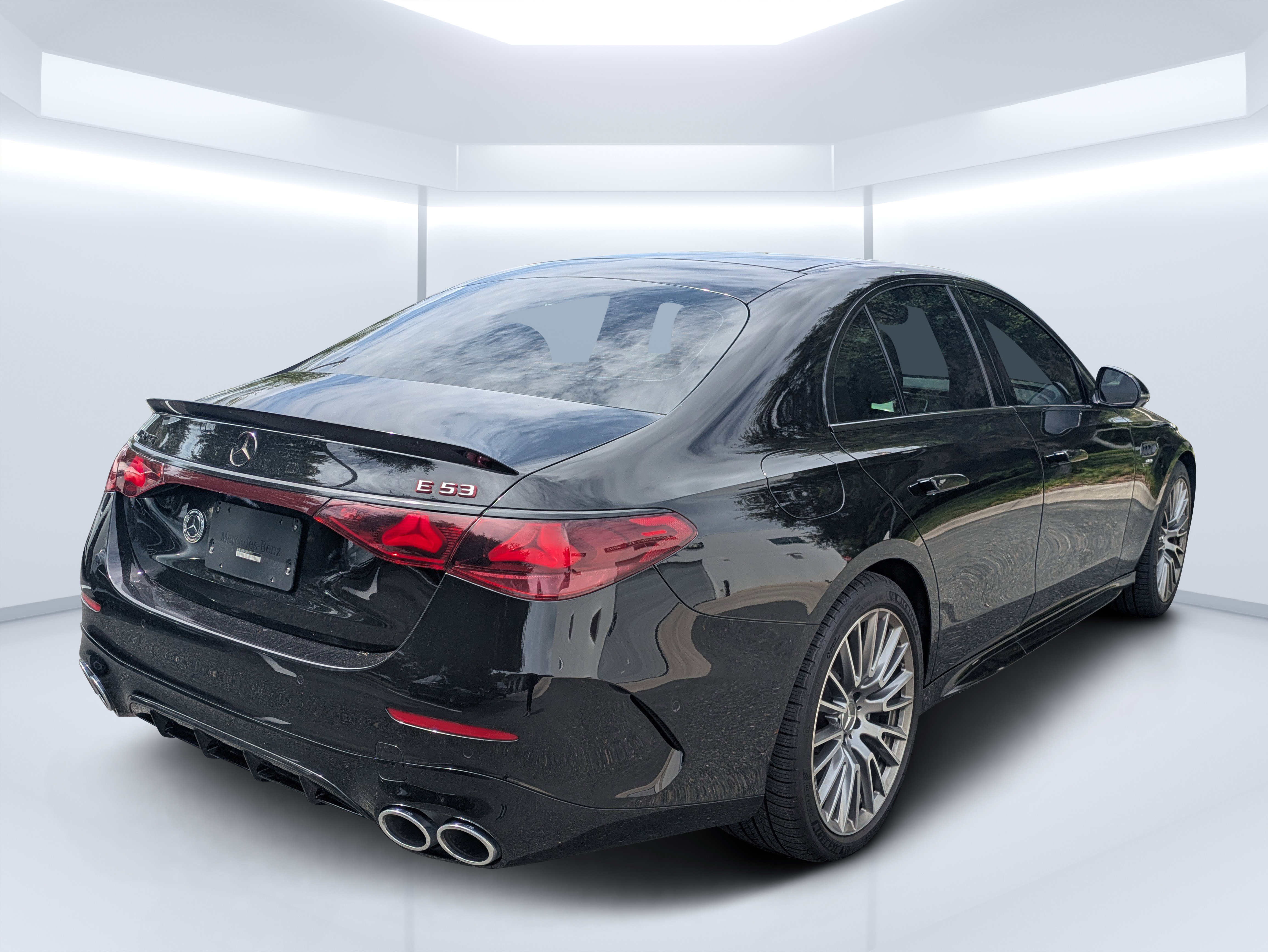 Certified 2025 Mercedes-Benz E 53 AMG e 4MATIC Sedan image 3