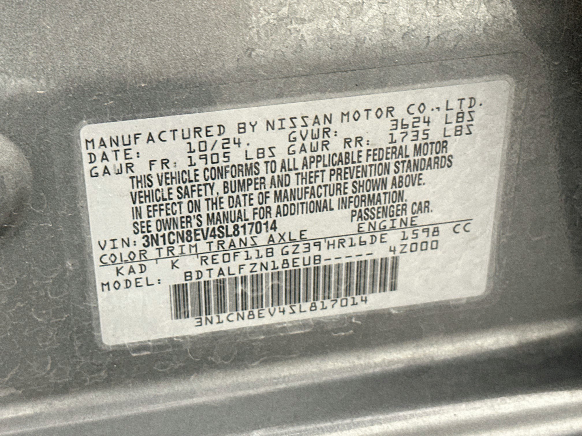 Used 2025 Nissan Versa SV FWD image 12