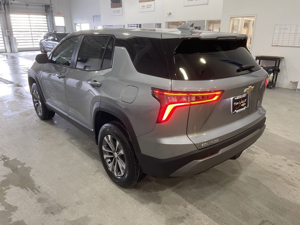 New 2026 Chevrolet Equinox LT image 5