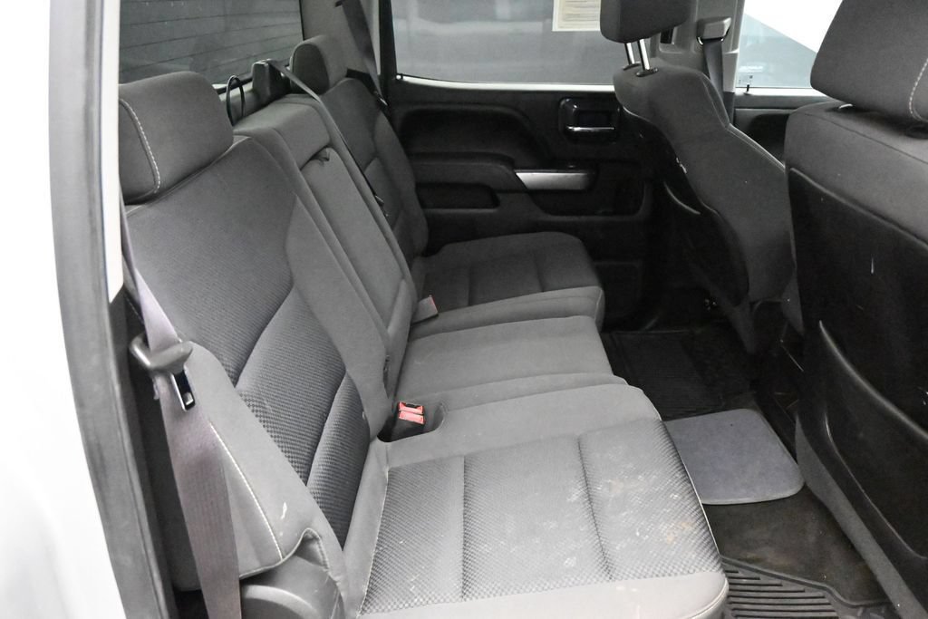 Used 2015 Chevrolet Silverado 2500 LT w/ LT Convenience Package AWD/4WD image 11