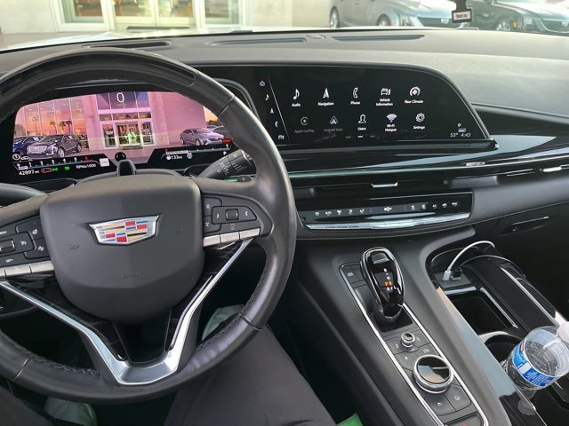 Used 2021 Cadillac Escalade Sport w/ Driver Assist Tech Package image 17