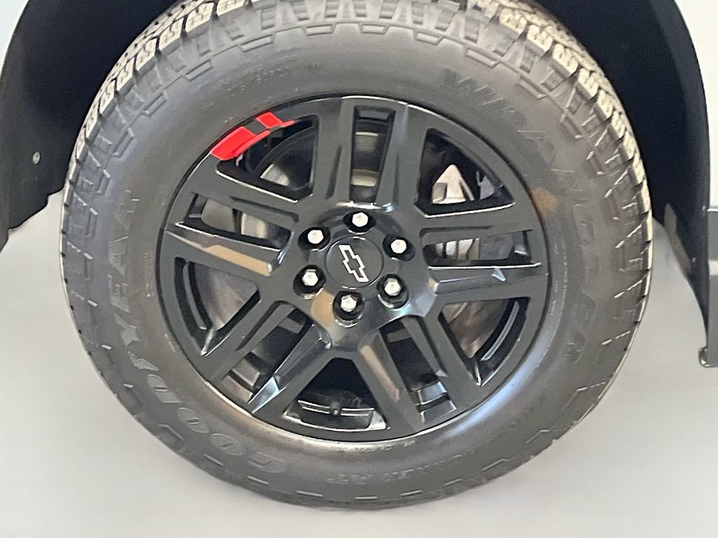 Used 2024 Chevrolet Silverado 1500 RST w/ Redline Edition image 32