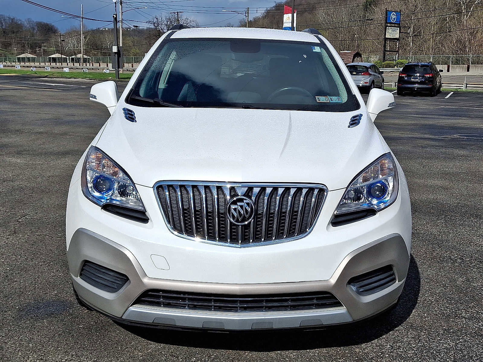 Used 2016 Buick Encore FWD image 2