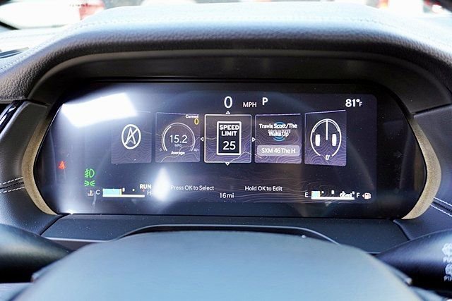 New 2026 Jeep Grand Cherokee Limited w/ Luxury Tech Group II image 38