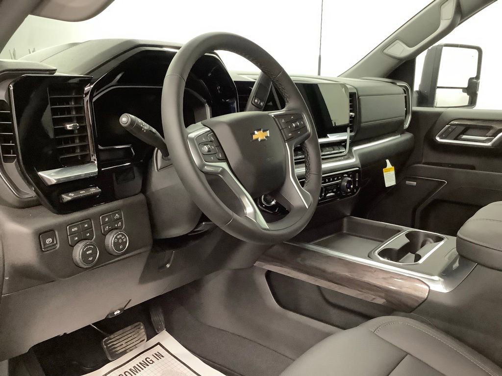 New 2026 Chevrolet Silverado 2500 LTZ w/ LTZ Premium Package image 13