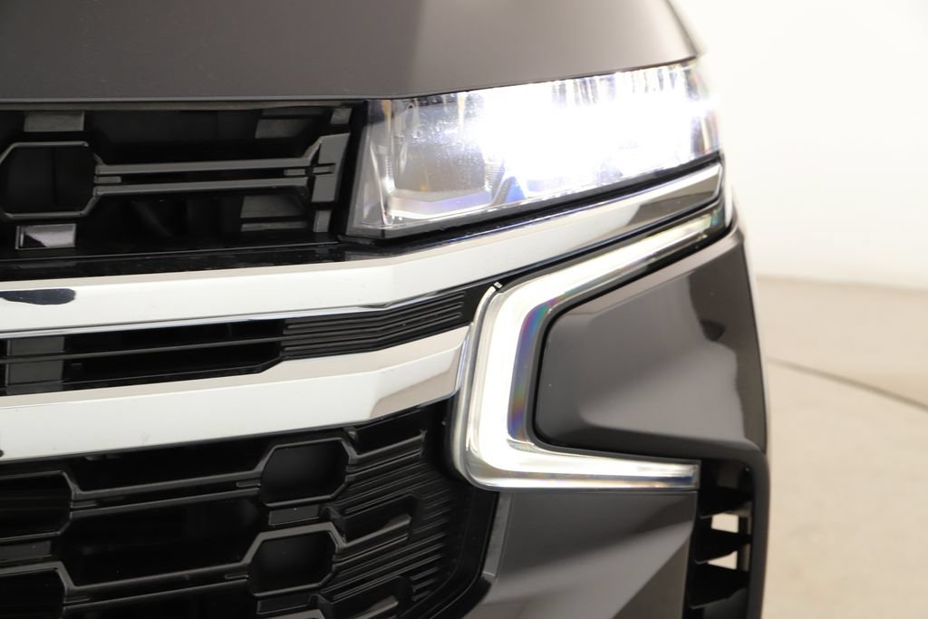 Used 2024 Chevrolet Suburban LS AWD/4WD image 36